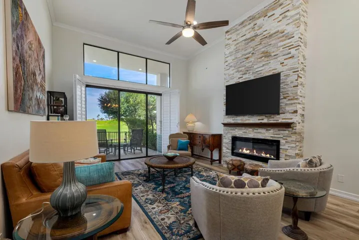 26-web-or-mls-GSOaktree_OPMG_1125_026