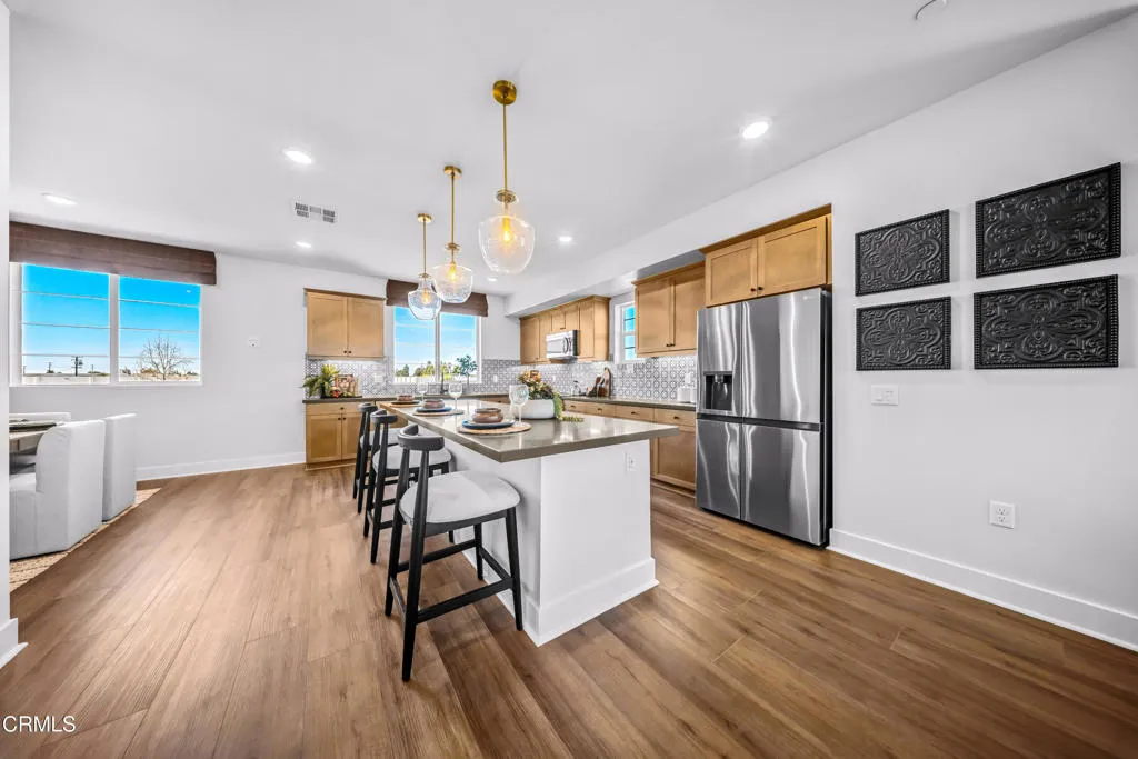 2870 Via Dolomito, Camarillo, California 93012 home-pic-8