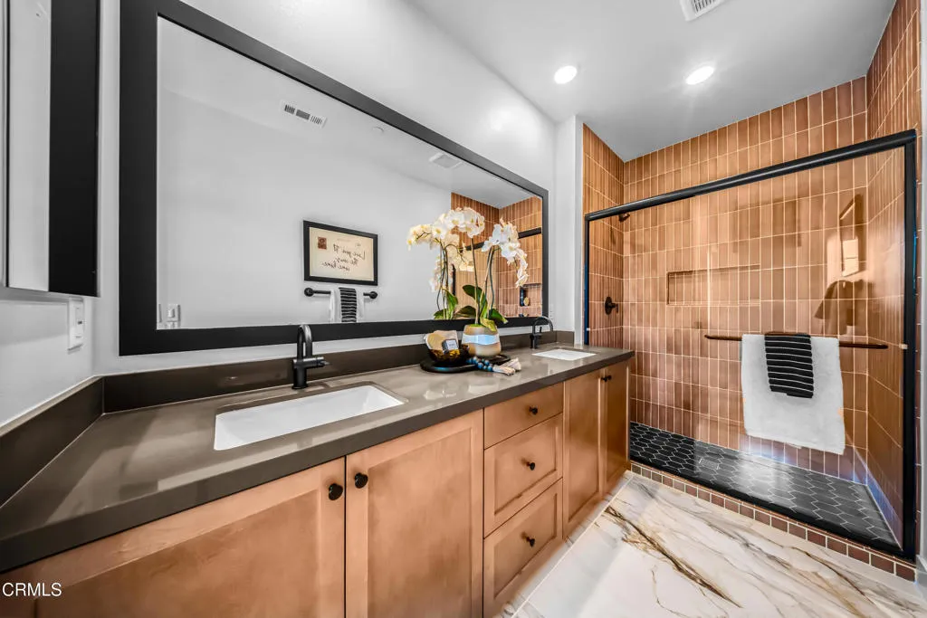 2870 Via Dolomito, Camarillo, California 93012 home-pic-23