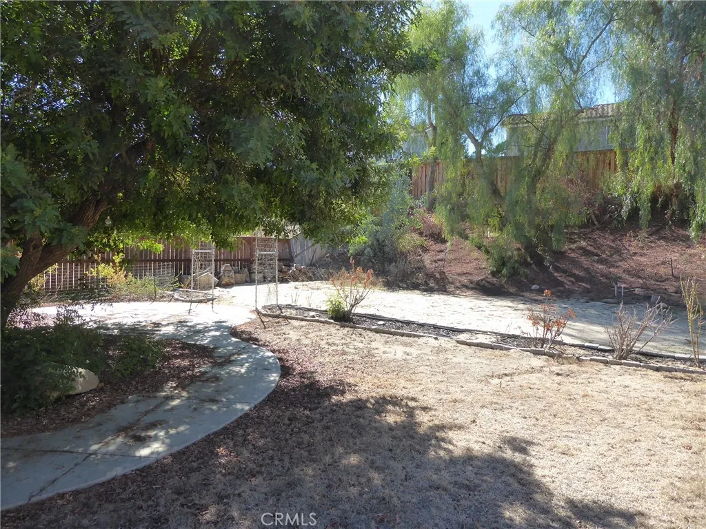 27069 Dawnview Court, Corona, California 92883 home-pic-42