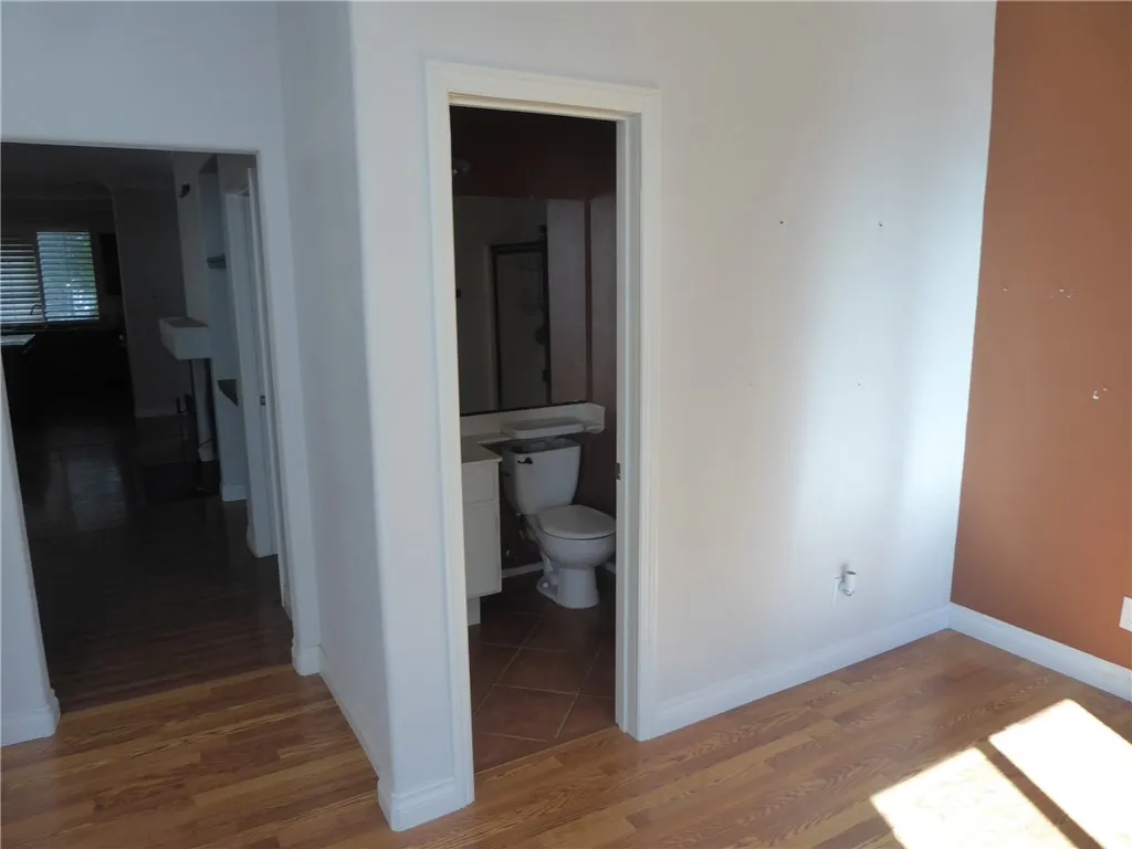 27069 Dawnview Court, Corona, California 92883 home-pic-14