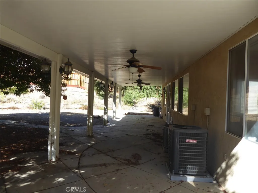 27069 Dawnview Court, Corona, California 92883 home-pic-32