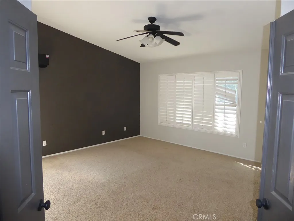 27069 Dawnview Court, Corona, California 92883 home-pic-23