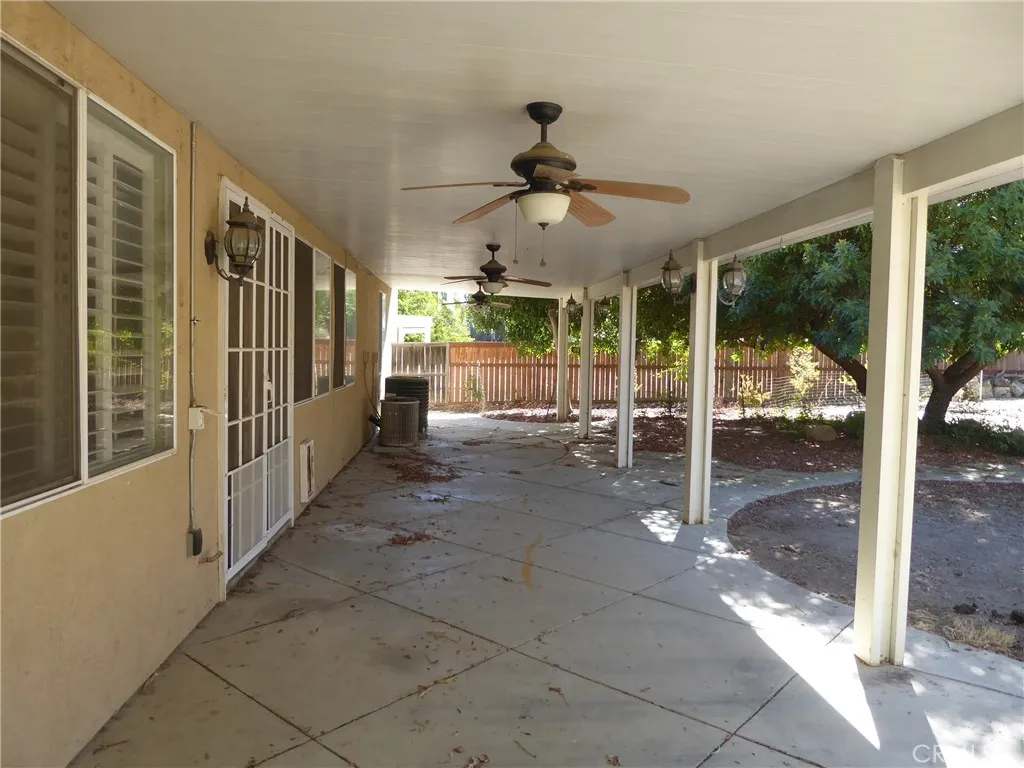 27069 Dawnview Court, Corona, California 92883 home-pic-31