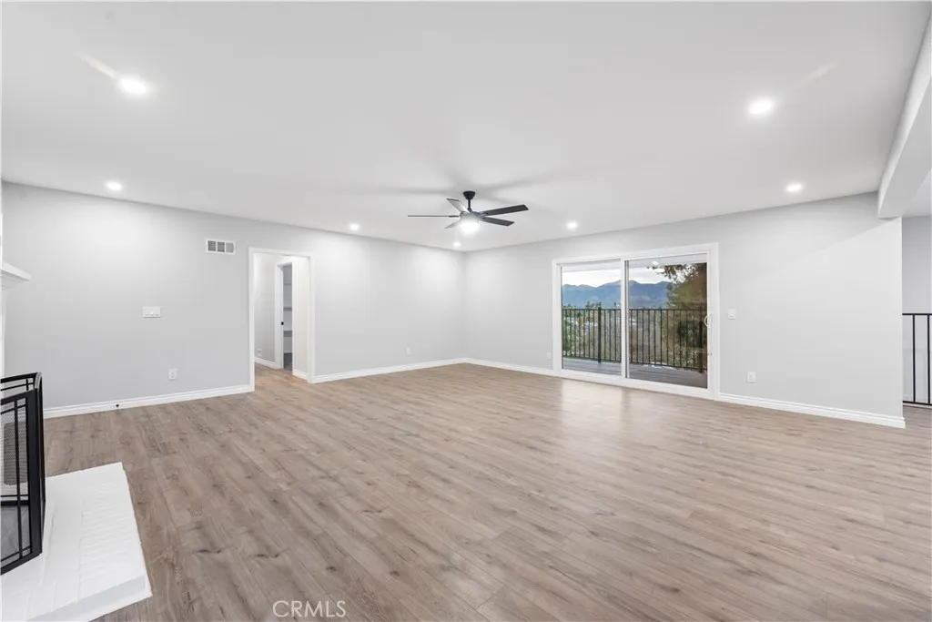 44275 Hillcrest Lane, Hemet, California 92544 home-pic-6