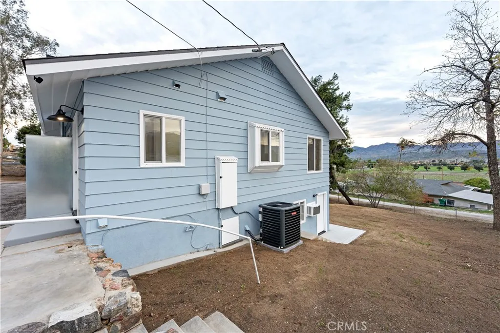 44275 Hillcrest Lane, Hemet, California 92544 home-pic-43