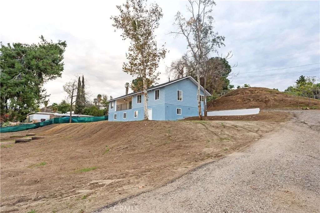 44275 Hillcrest Lane, Hemet, California 92544 home-pic-34
