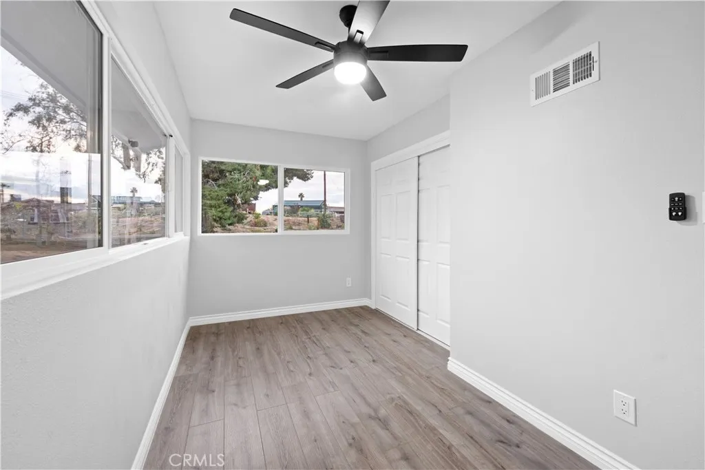 44275 Hillcrest Lane, Hemet, California 92544 home-pic-20