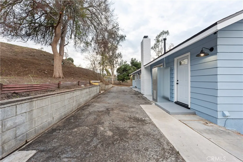 44275 Hillcrest Lane, Hemet, California 92544 home-pic-40