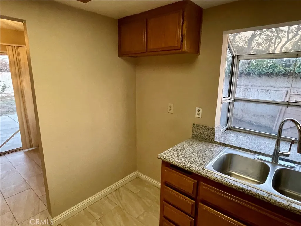 3100 Jeannie Cmn, Santa Ana, California 92703 home-pic-9