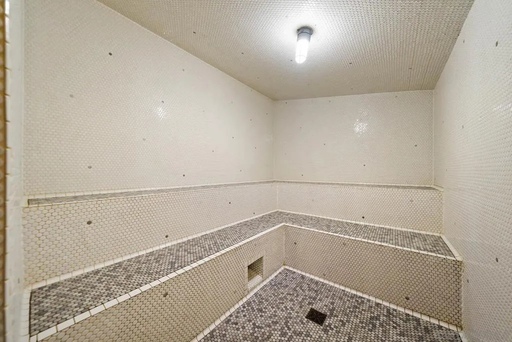 325 7th Ave 1901, San Diego, California 92101 home-pic-37