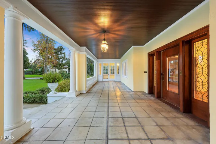 Covered Front Porch