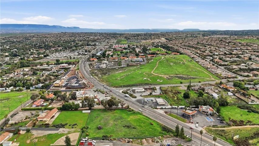 NWC VAN BUREN BLVD. & CHICAGO AVE. RIVERSIDE CA. 92508
