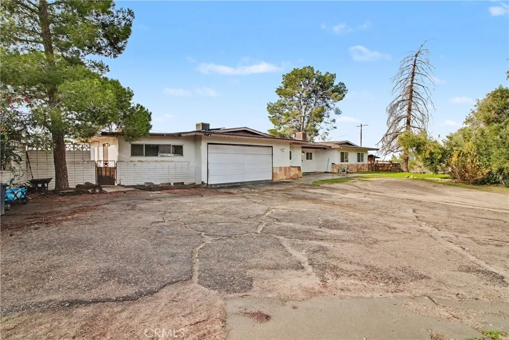 14798 Keota Road, Apple Valley, California 92307 home-pic-2