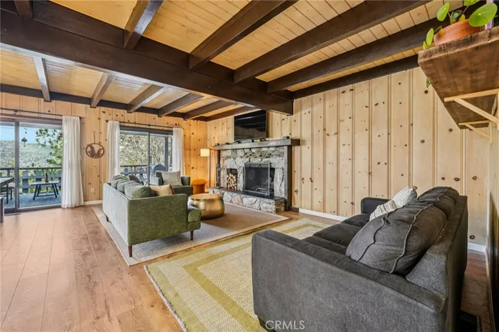 1823 Nob Hill Drive, Running Springs, California 92382