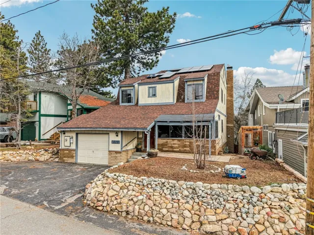 1823 Nob Hill Drive, Running Springs, California 92382