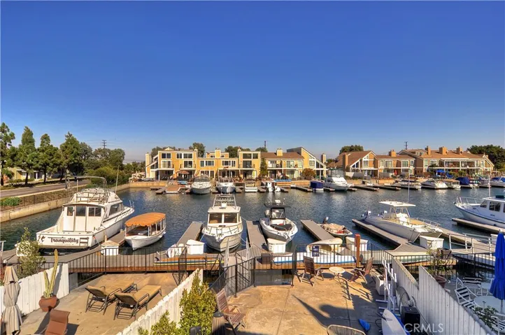 3861 Aruba Circle, Huntington Beach, California 92649