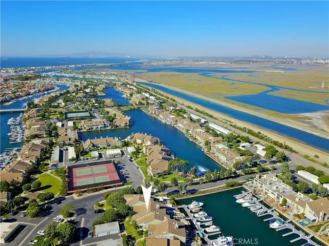 3861 Aruba Circle, Huntington Beach, California 92649