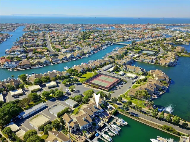 3861 Aruba Circle, Huntington Beach, California 92649