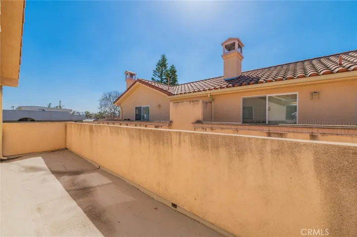 5719 Camellia 102, North Hollywood, California 91601