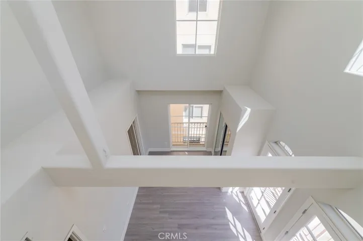 5719 Camellia 102, North Hollywood, California 91601