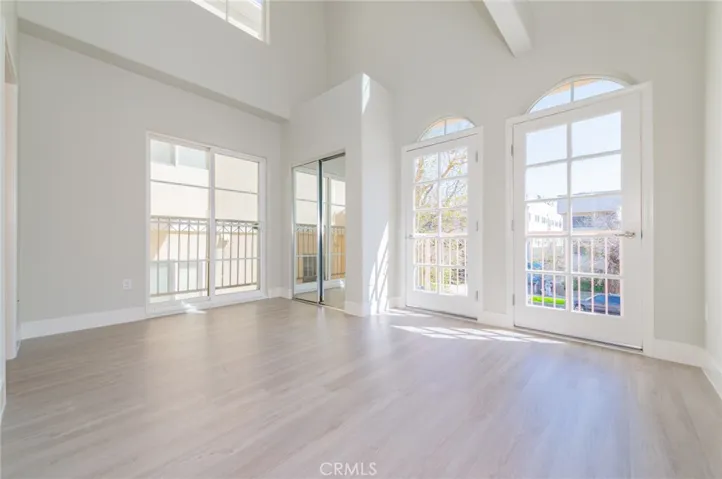 5719 Camellia 102, North Hollywood, California 91601