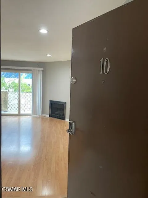 1256 Patricia Avenue 10, Simi Valley, California 93065 home-pic-2
