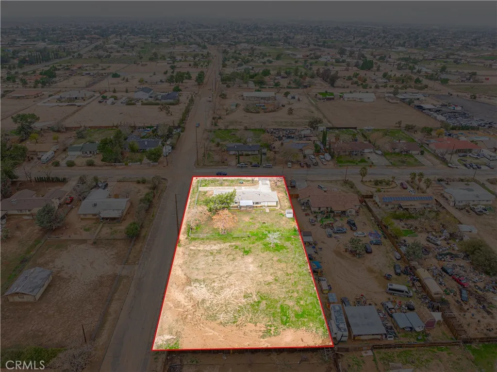 9239 Hickory Avenue, Hesperia, California 92345 home-pic-42