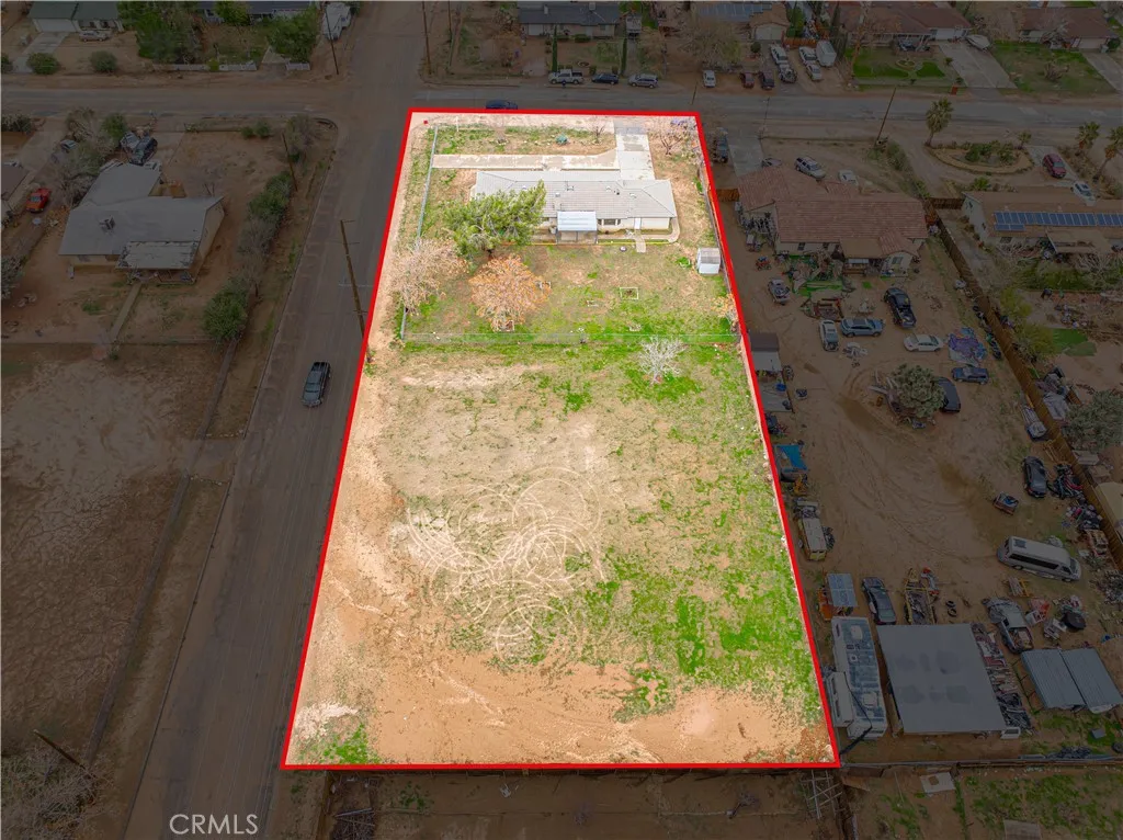 9239 Hickory Avenue, Hesperia, California 92345 home-pic-43