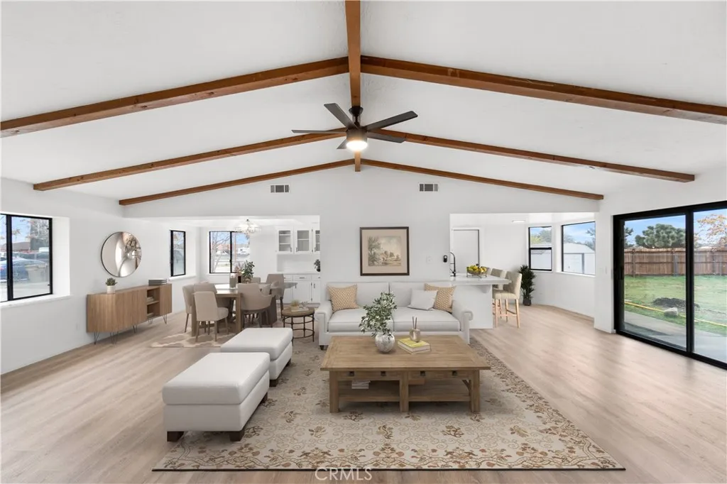 9239 Hickory Avenue, Hesperia, California 92345 home-pic-1