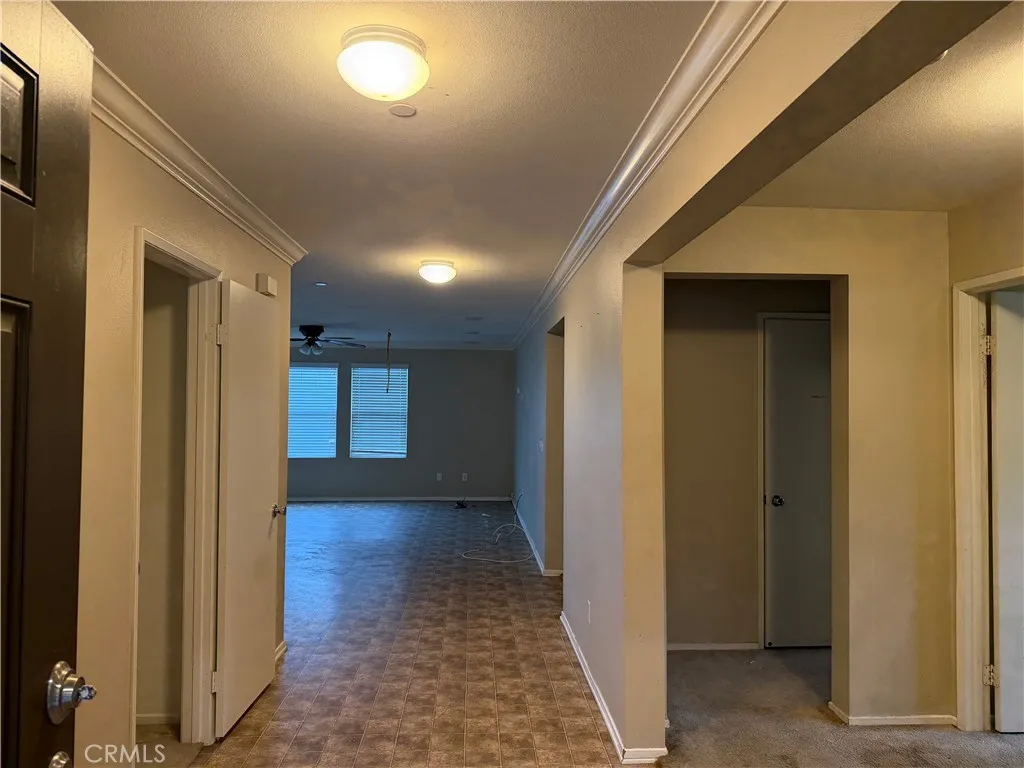 921 Yukon, San Jacinto, California 92582 home-pic-5