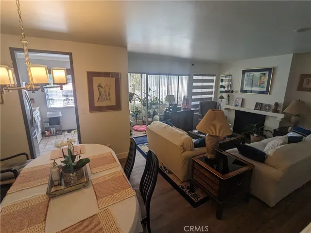Shared Dining Room & Living Room