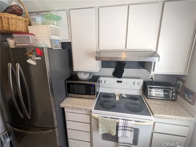 Shared Kitchen Space