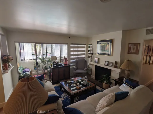 Shared Dining Room & Living Room