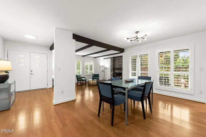 DR