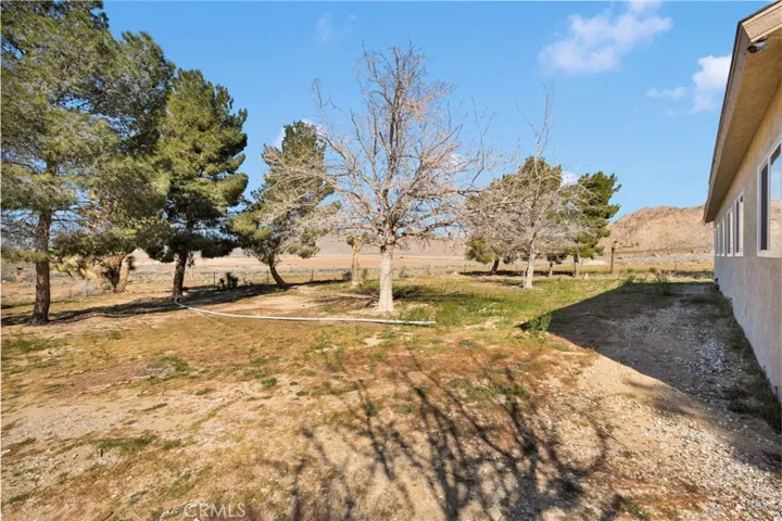 30263 State Highway 18, Lucerne Valley, California 92356