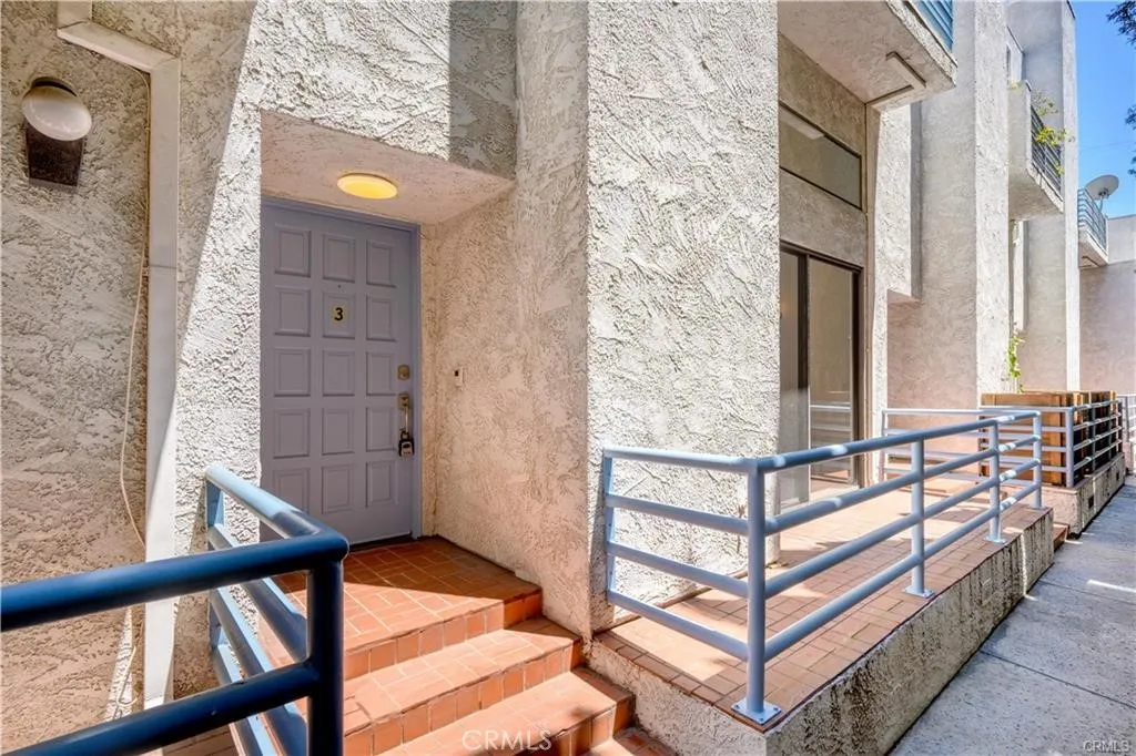 11954 Mayfield Avenue 3, Los Angeles, California 90049 home-pic-27