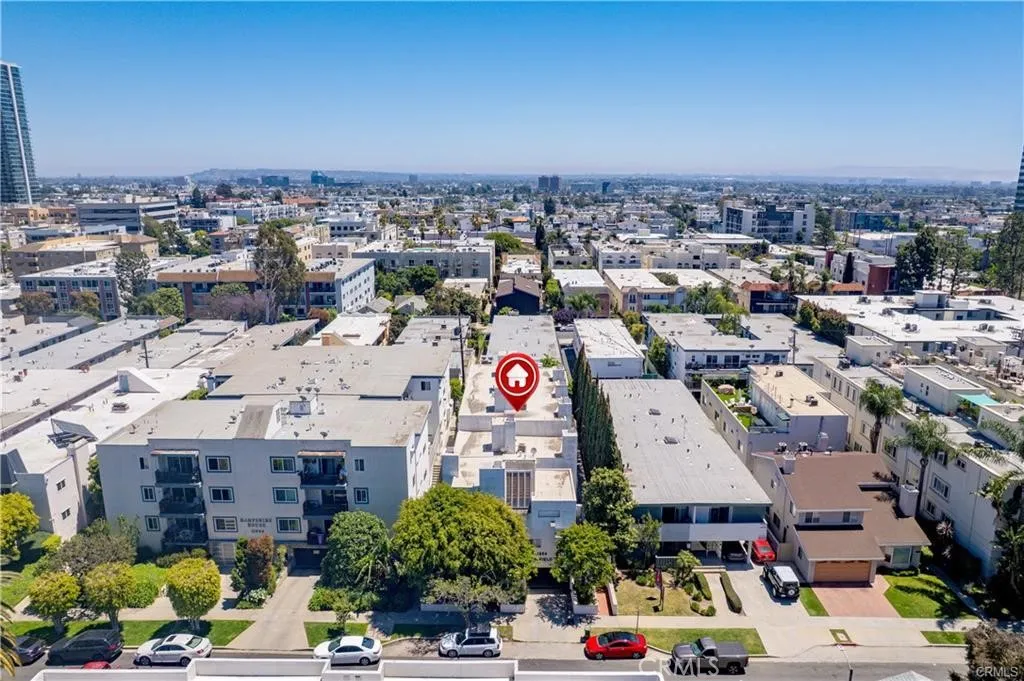 11954 Mayfield Avenue 3, Los Angeles, California 90049 home-pic-30