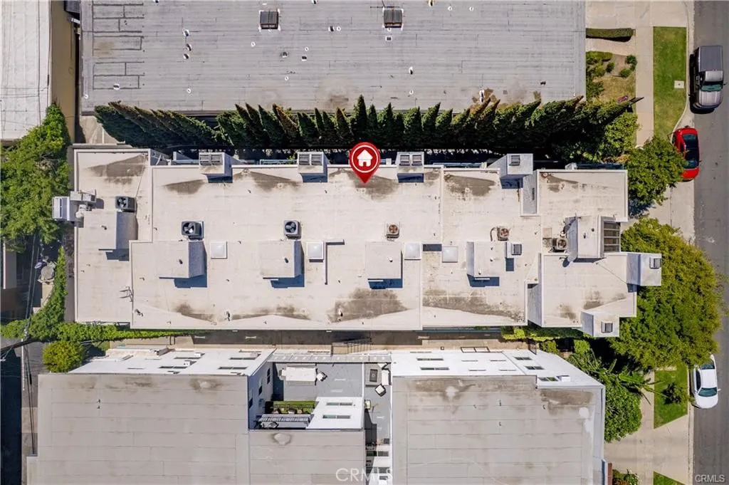 11954 Mayfield Avenue 3, Los Angeles, California 90049 home-pic-31