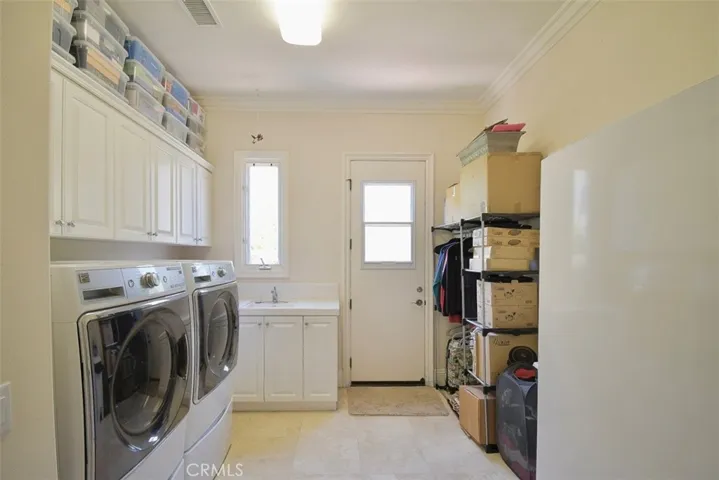 Sprawling Laundry Room!