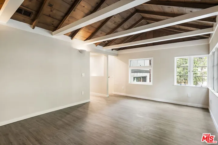 2nd Floor Living Room
