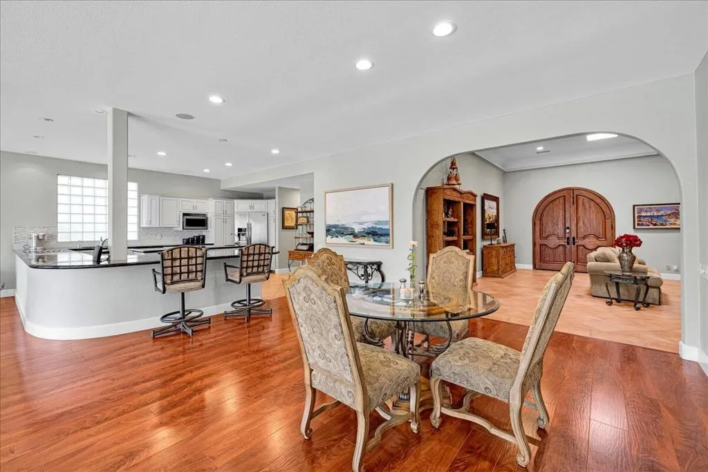77955 Lago Drive, La Quinta, California 92253 home-pic-9