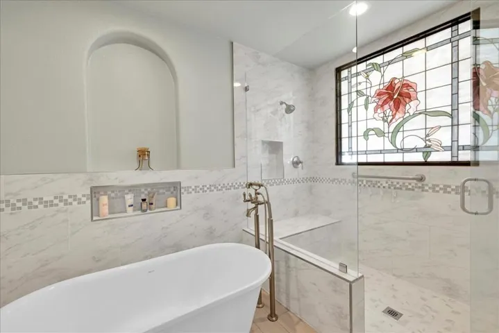 Soaking Tub and Walk-in Shower