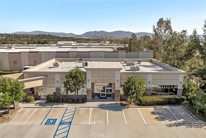 27871 Smyth, Valencia, California 91355