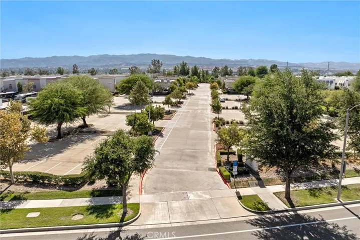 27871 Smyth, Valencia, California 91355