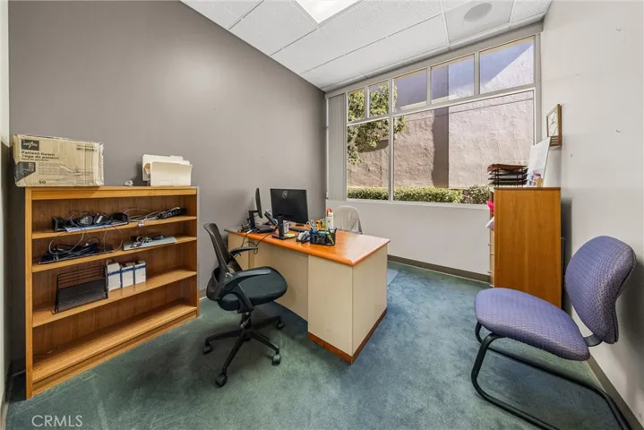 27871 Smyth, Valencia, California 91355