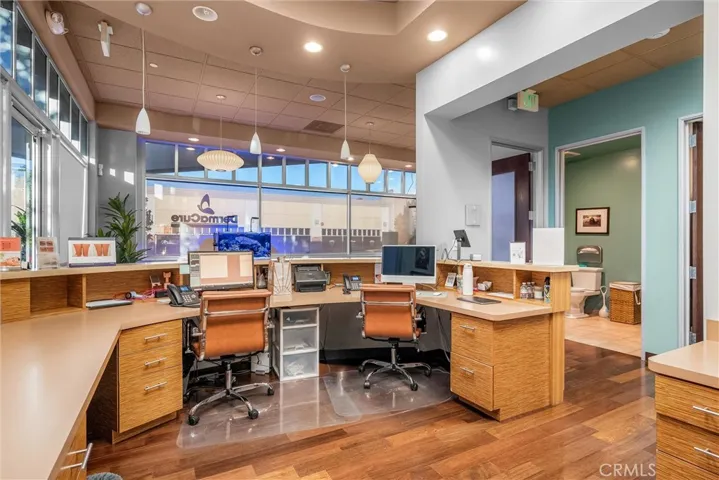27871 Smyth, Valencia, California 91355