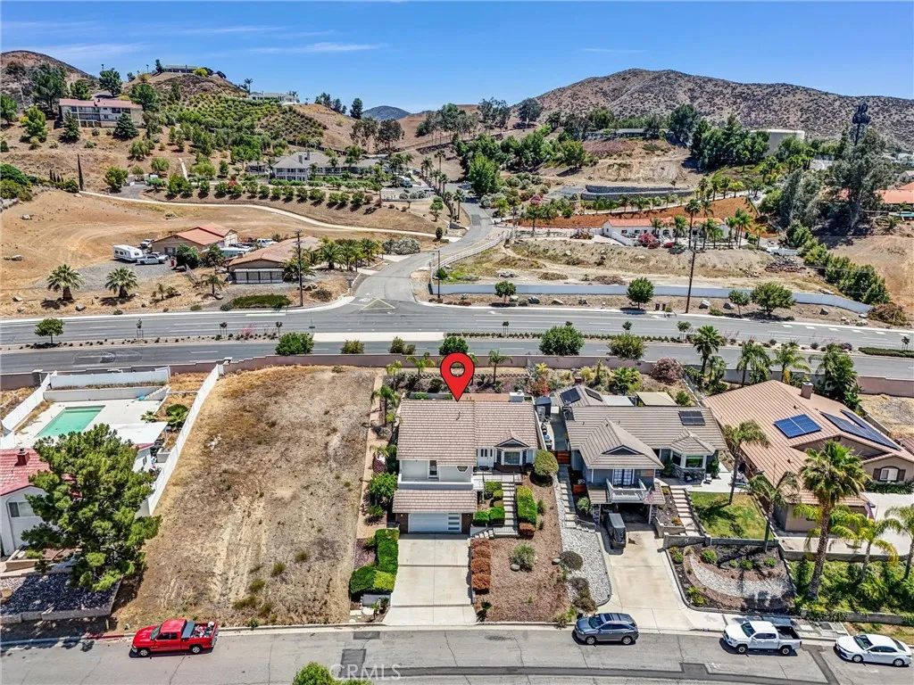 30998 Emperor, Canyon Lake, California 92587 home-pic-36