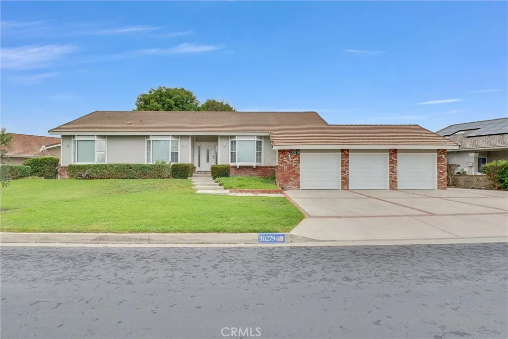 30279 Clear Water, Canyon Lake, California 92587 home-pic-2