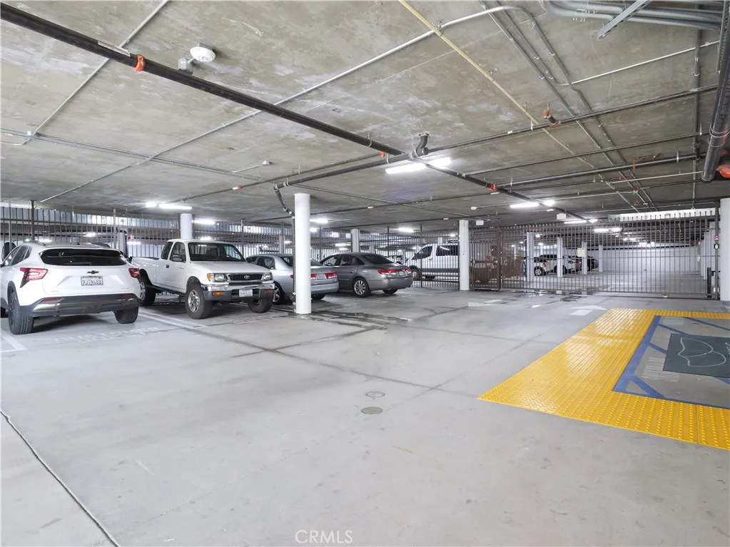 627 Deep Valley, Rolling Hills Estates, California 90274 home-pic-45